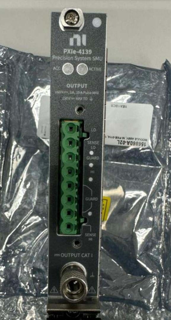 사진 사용됨 NATIONAL INSTRUMENTS / NI PXIE-4154 판매용