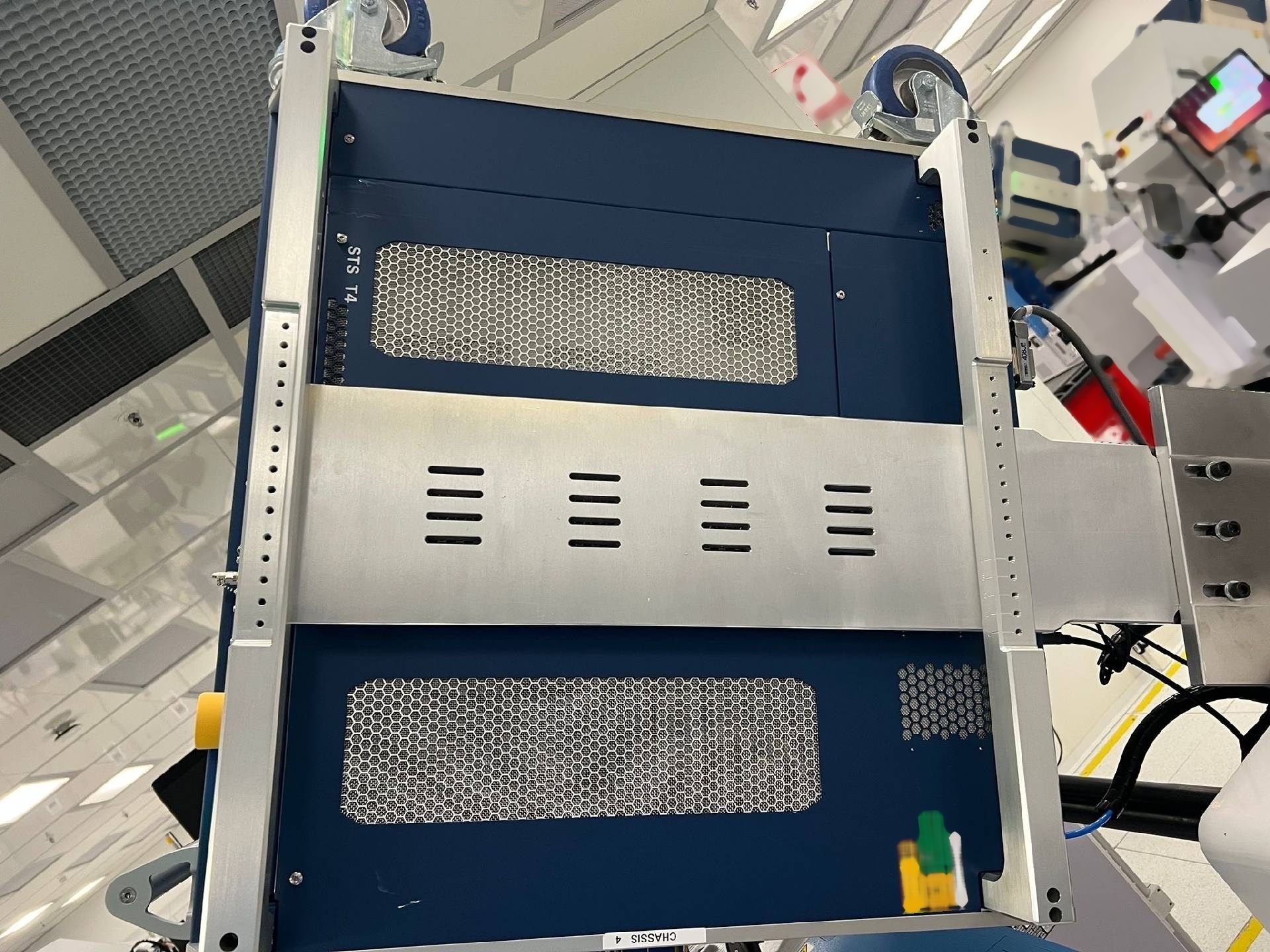 Photo Used NATIONAL INSTRUMENTS / NI STS-T4 For Sale
