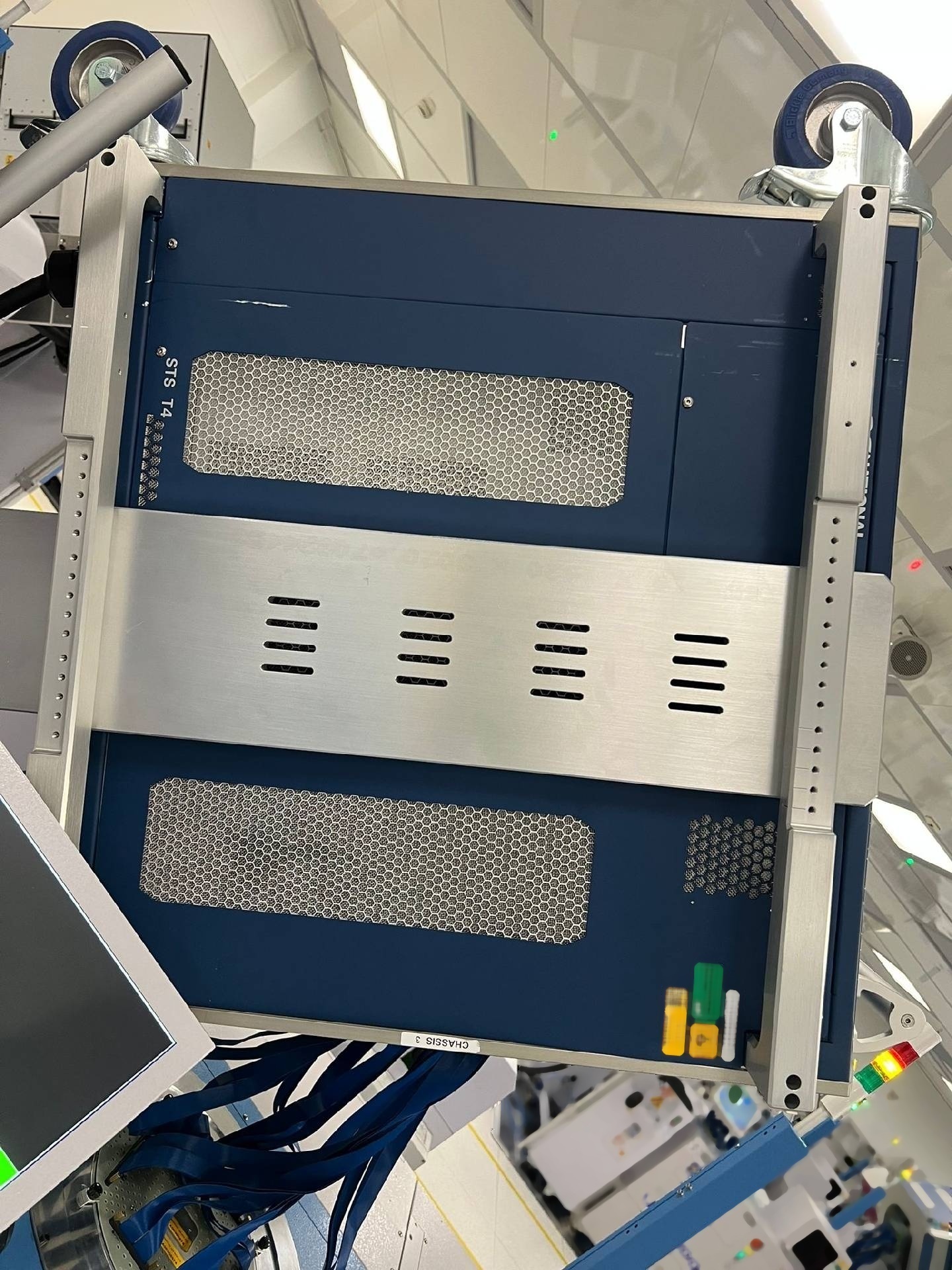 Photo Used NATIONAL INSTRUMENTS / NI STS-T4 For Sale
