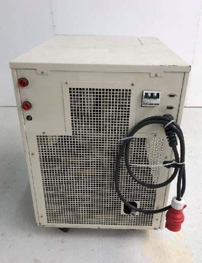 フォト（写真） 使用される THERMO SCIENTIFIC / NESLAB M100 販売のために