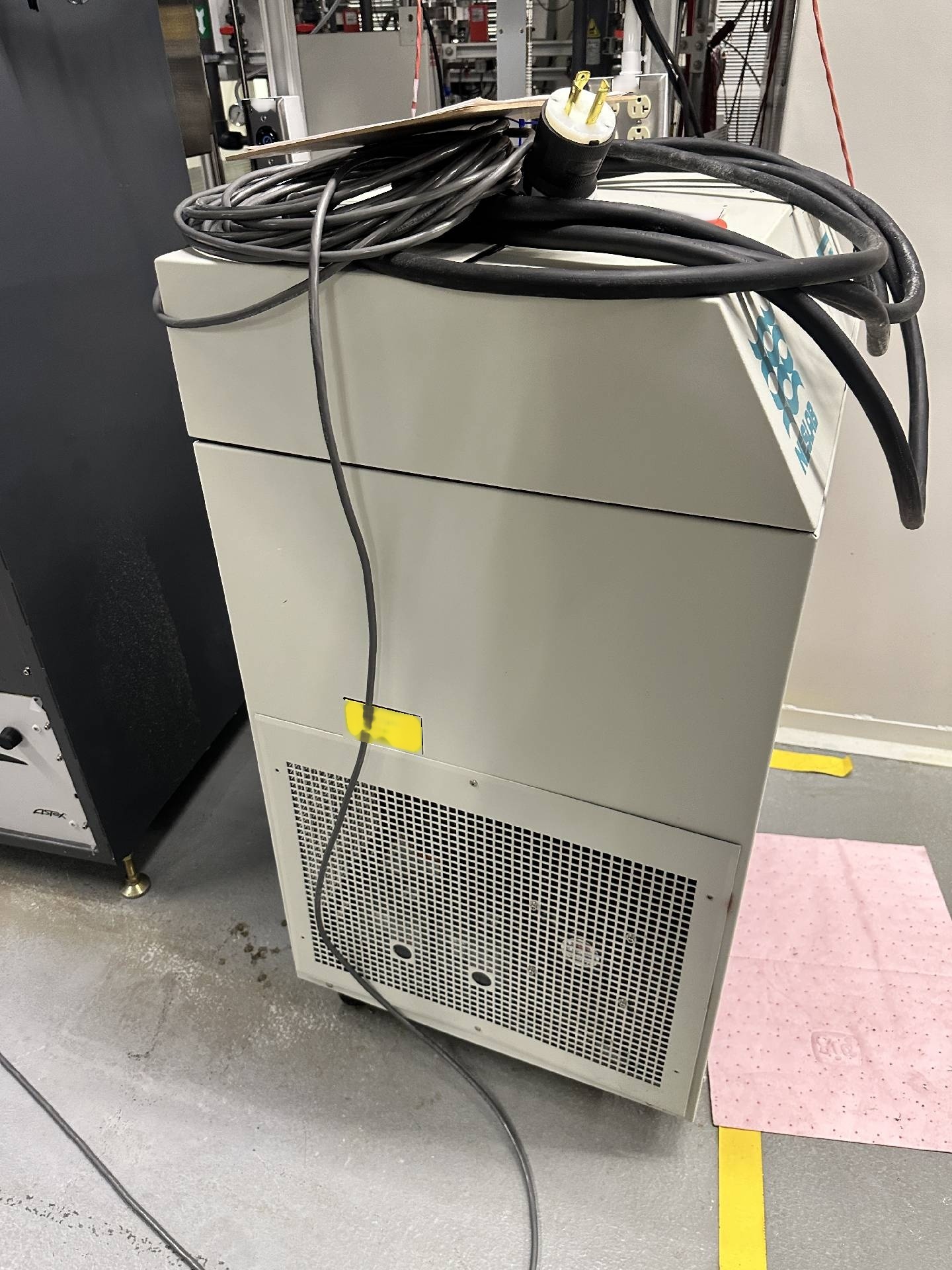Foto Verwendet NESLAB HX-300 Zum Verkauf