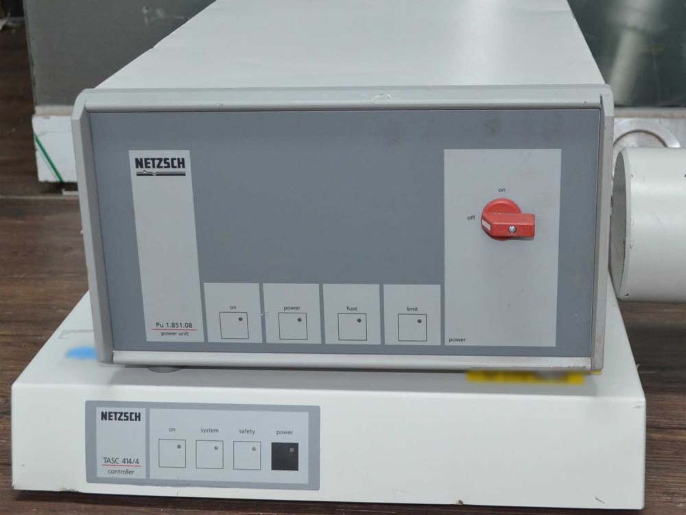 사진 사용됨 NETZSCH DIL 402C 판매용