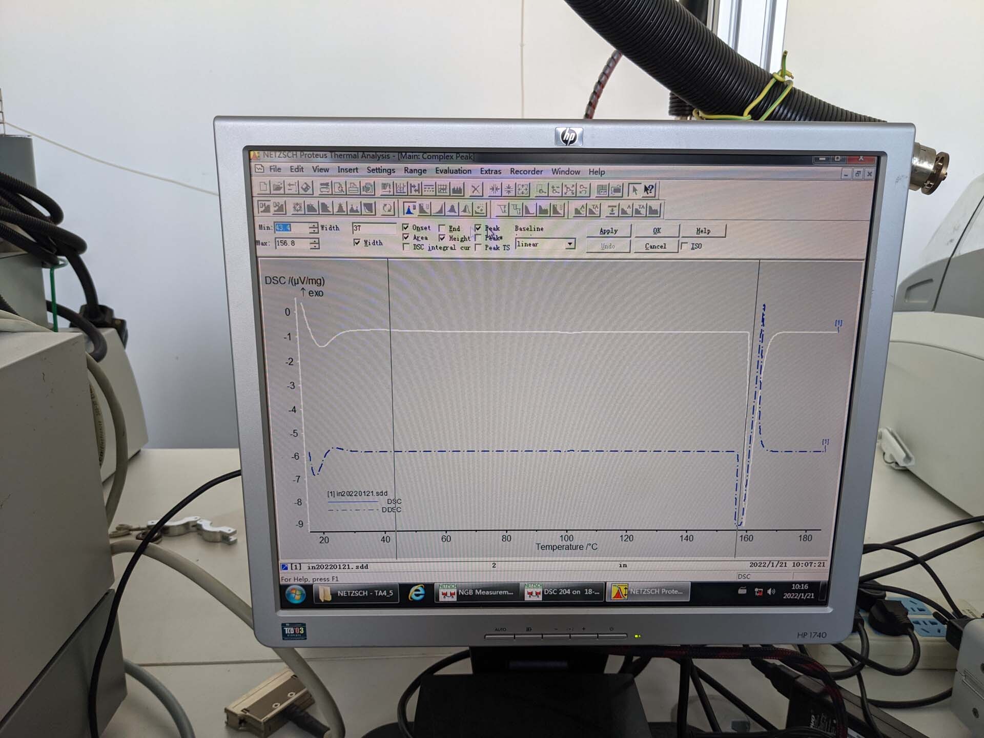 사진 사용됨 NETZSCH DSC 204C 판매용