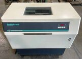 NEW BRUNSWICK SCIENTIFIC Innova 4300