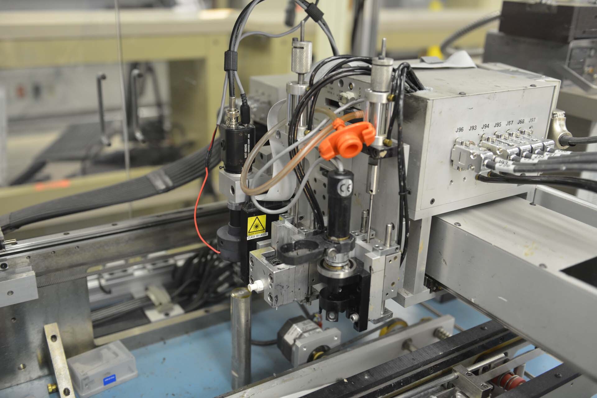 Photo Used NEWPORT MRSI 170 For Sale
