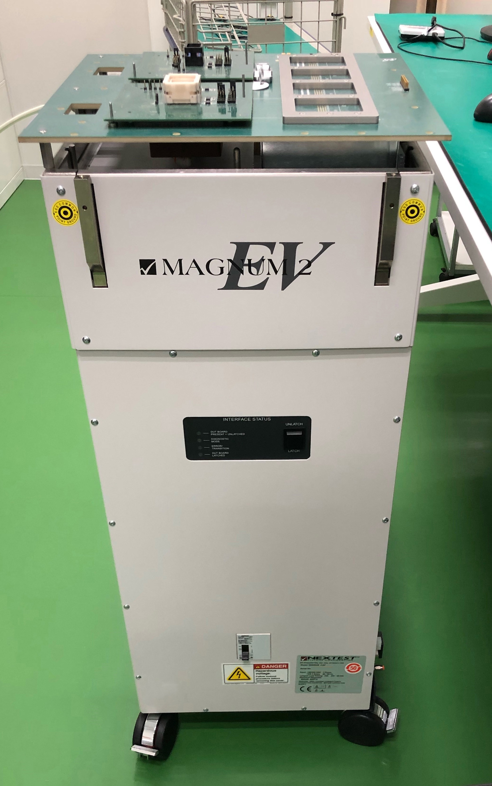 Photo Used NEXTEST / TERADYNE Magnum II EV For Sale