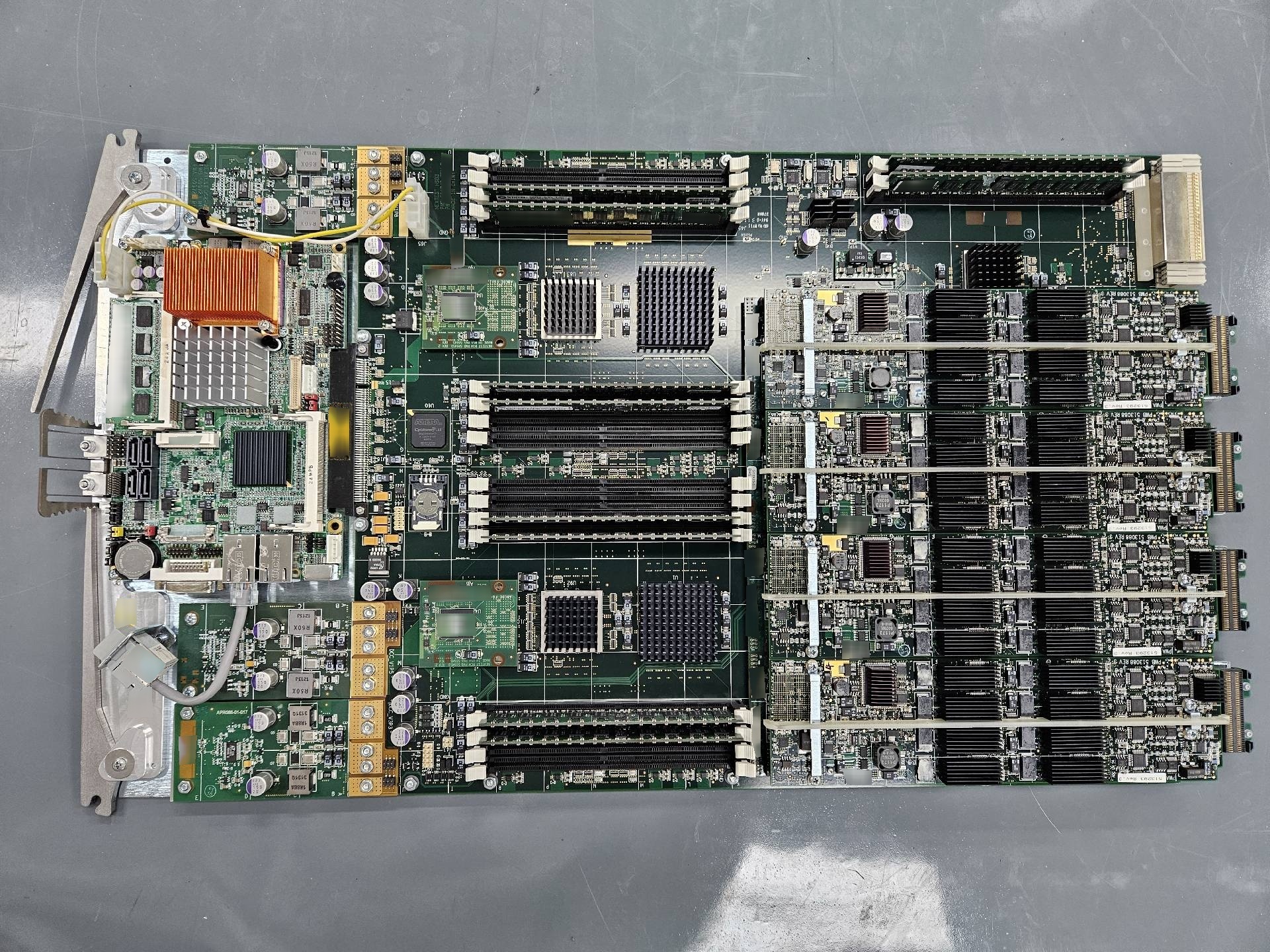 Photo Utilisé NEXTEST / TERADYNE Magnum IIx SSV À vendre