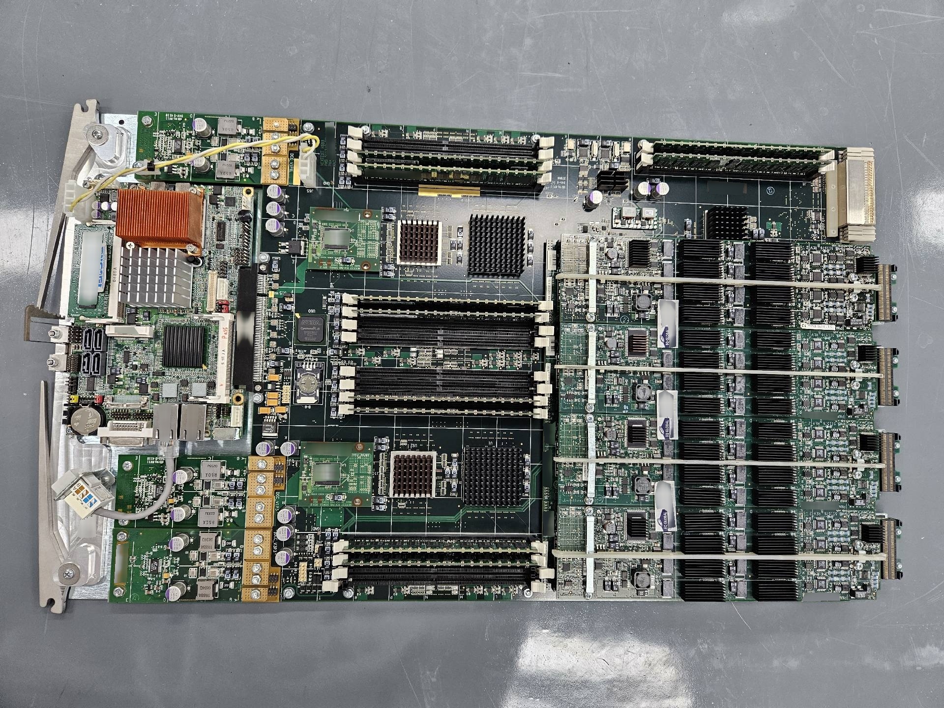 Photo Utilisé NEXTEST / TERADYNE Magnum IIx SSV À vendre
