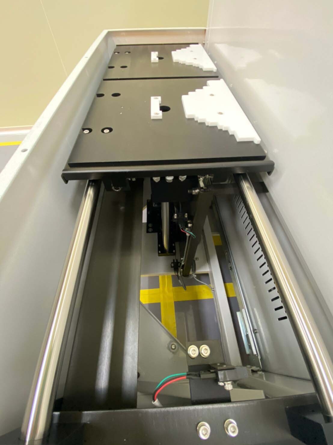 图为 已使用的 THERMO FISHER / NICOLET ECO 1000S 待售