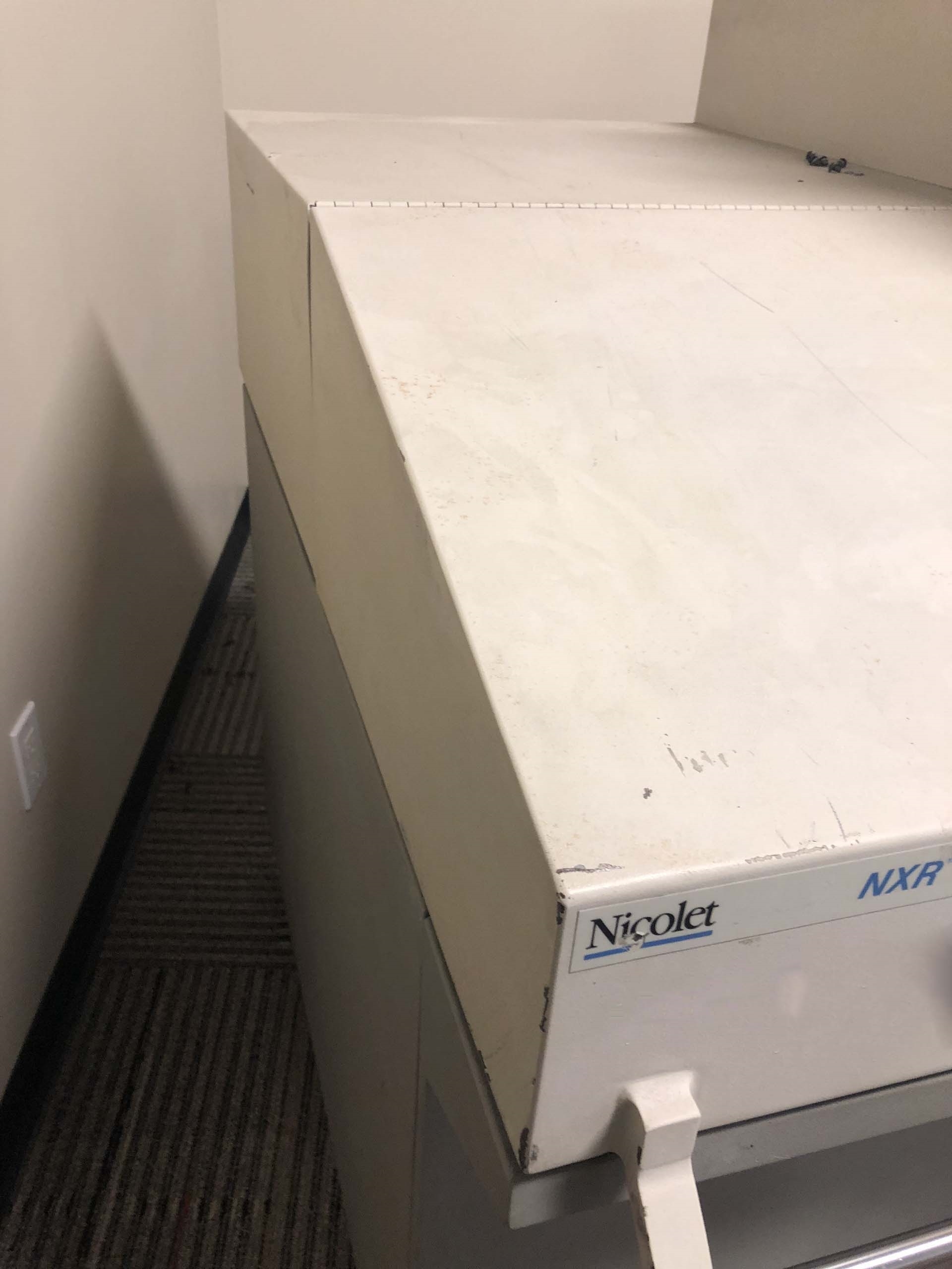 Photo Used NICOLET NXR 1400 For Sale