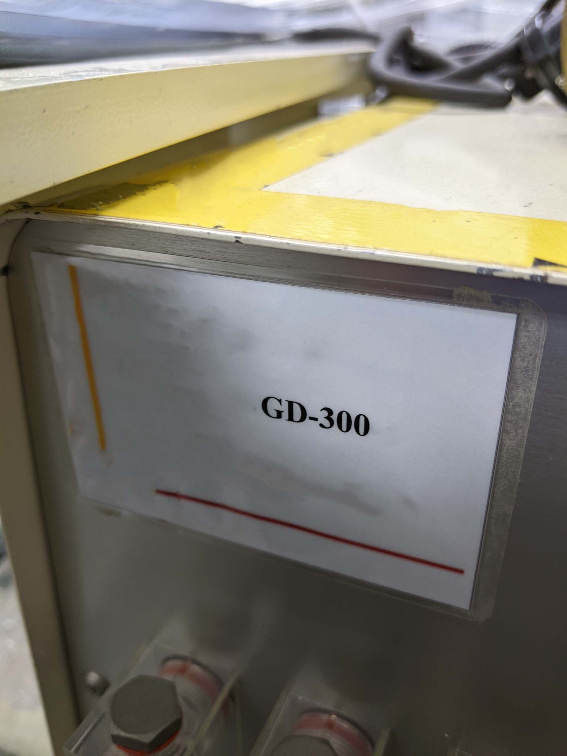 圖為 已使用的 NIDEC TOSOK GD-300 待售