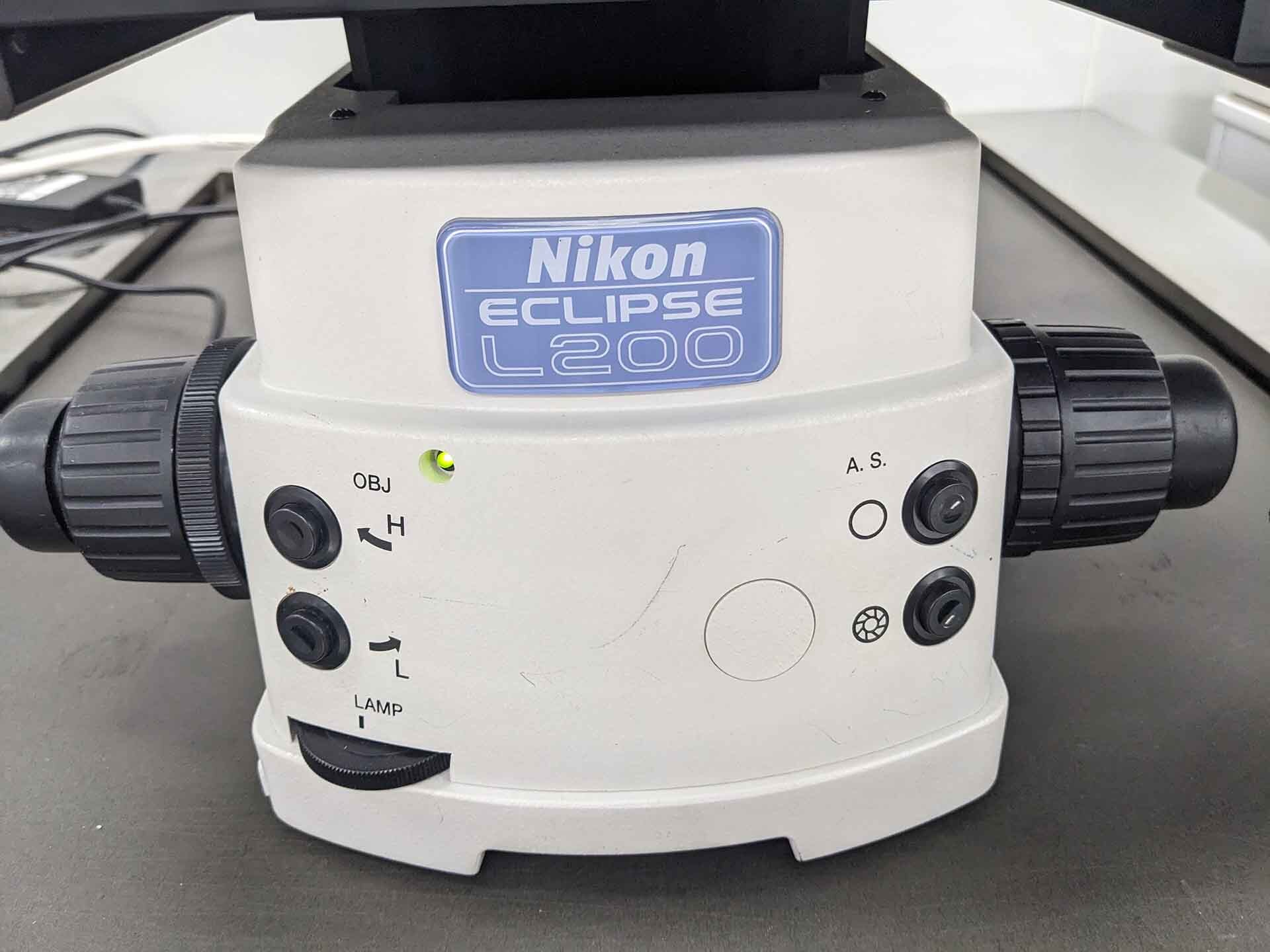 사진 사용됨 NIKON Eclipse L200 판매용