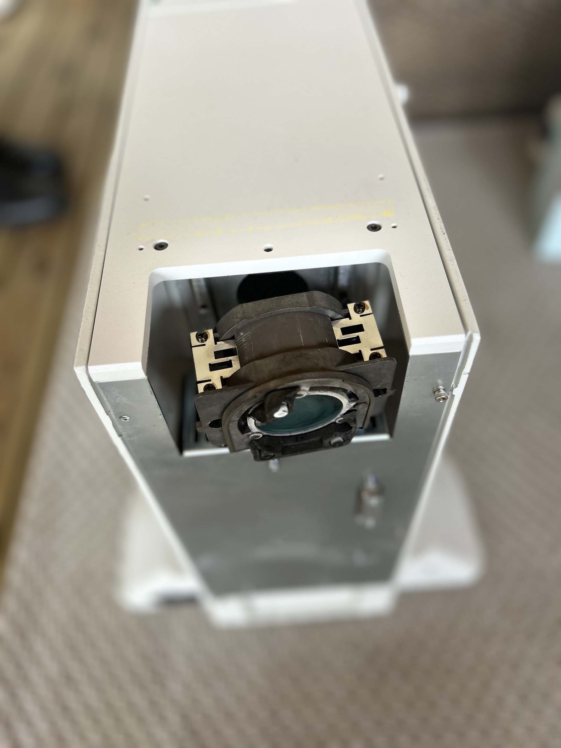 사진 사용됨 NIKON Eclipse L200 판매용