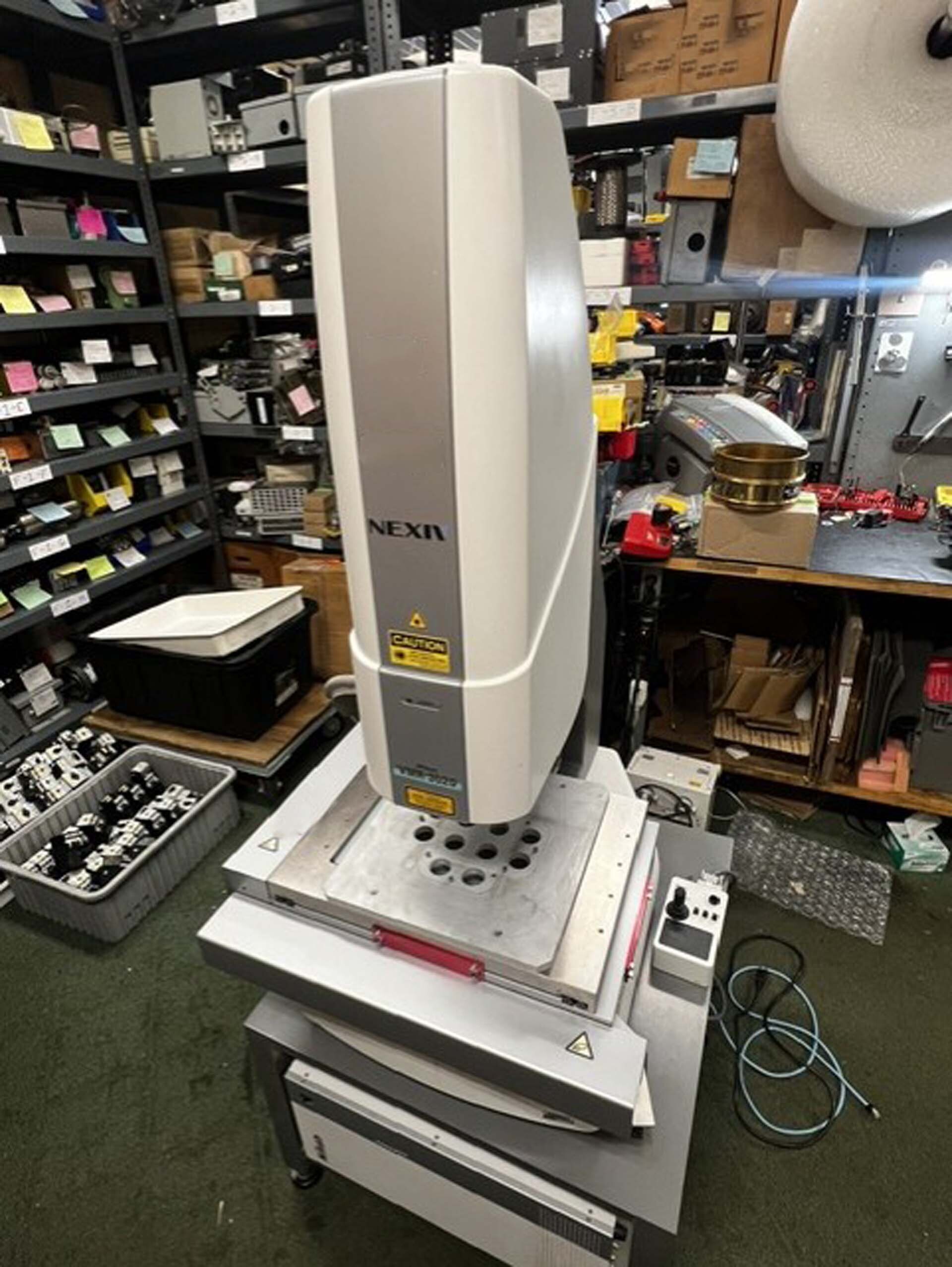 Photo Utilisé NIKON NEXIV VMR-3020 À vendre