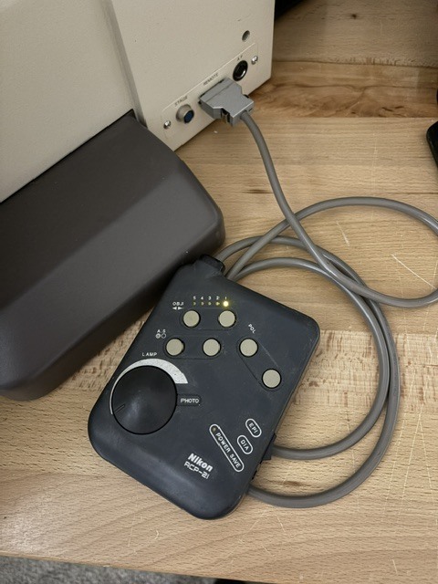 Photo Utilisé NIKON Optiphot 300 À vendre