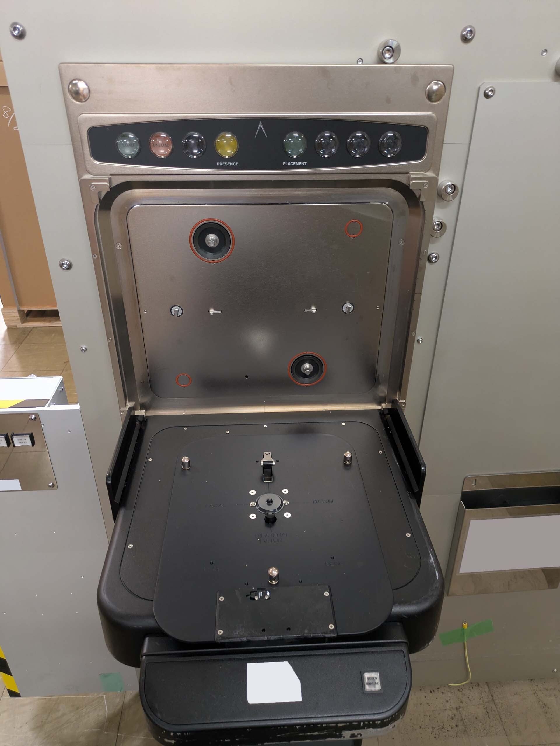 사진 사용됨 NIKON Optistation VII 판매용