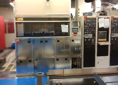 売却確定　ionnn 通信品質改善効果で増収増益 KDDI、25年4～9月期連結 | 電波新聞デジタル