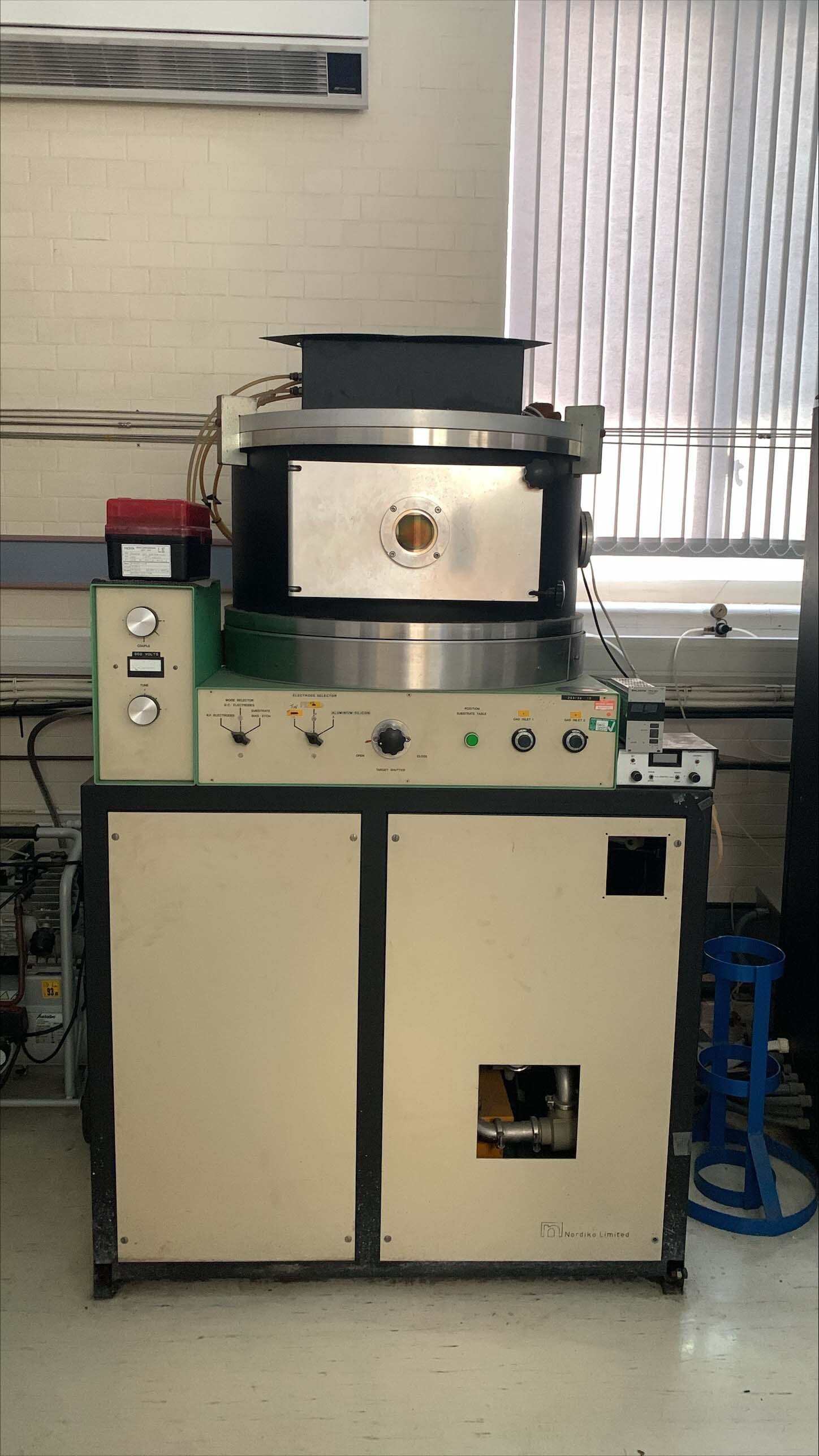 사진 사용됨 NORDIKO URS-40 판매용