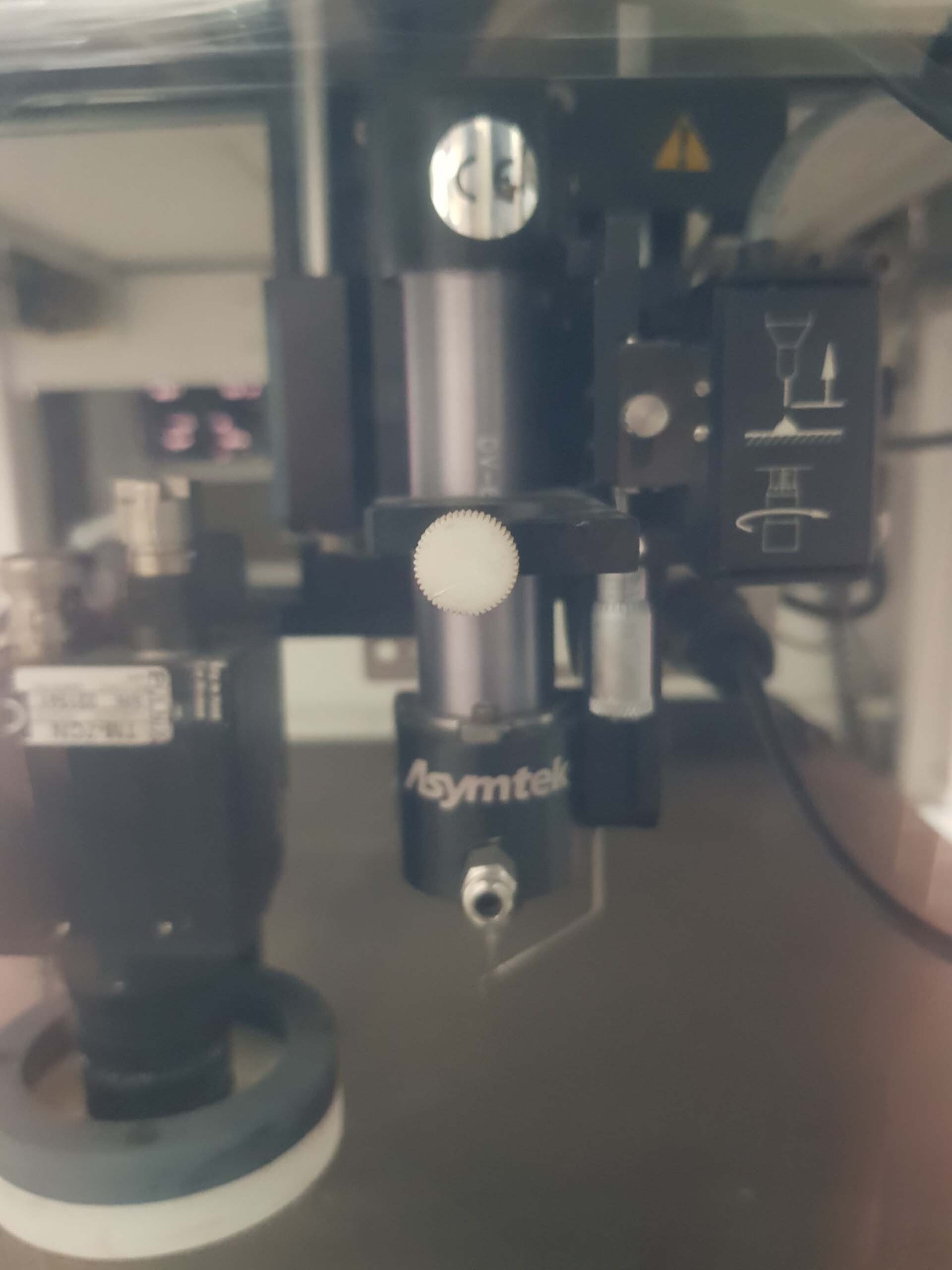 Foto Verwendet NORDSON / ASYMTEK C 708 Zum Verkauf