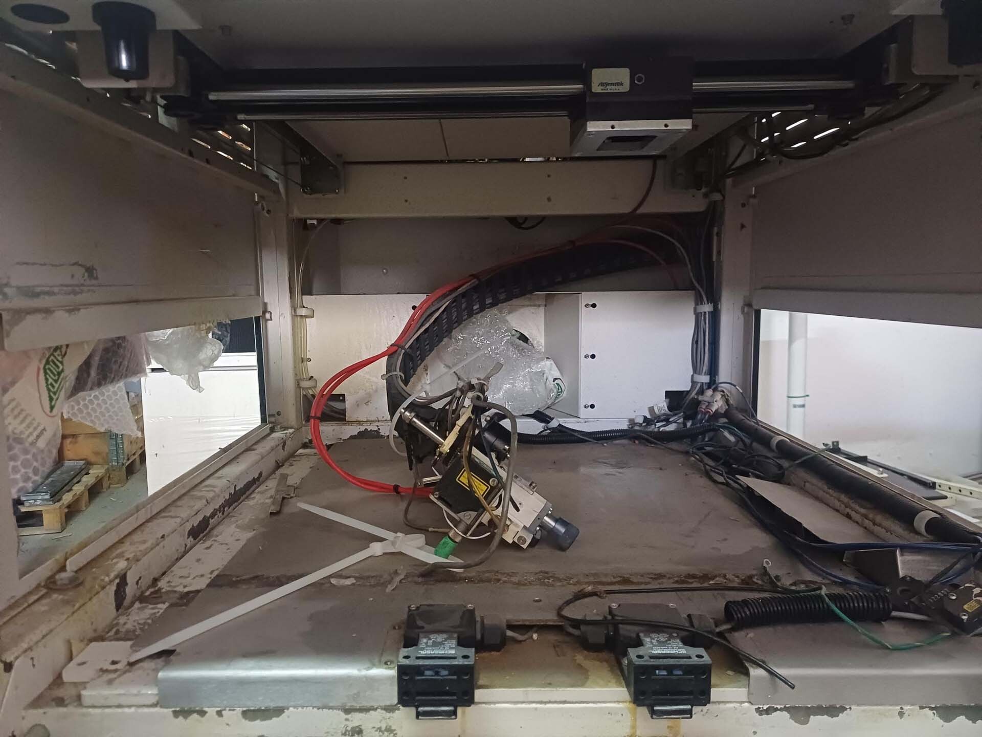 圖為 已使用的 NORDSON / ASYMTEK C 740 待售