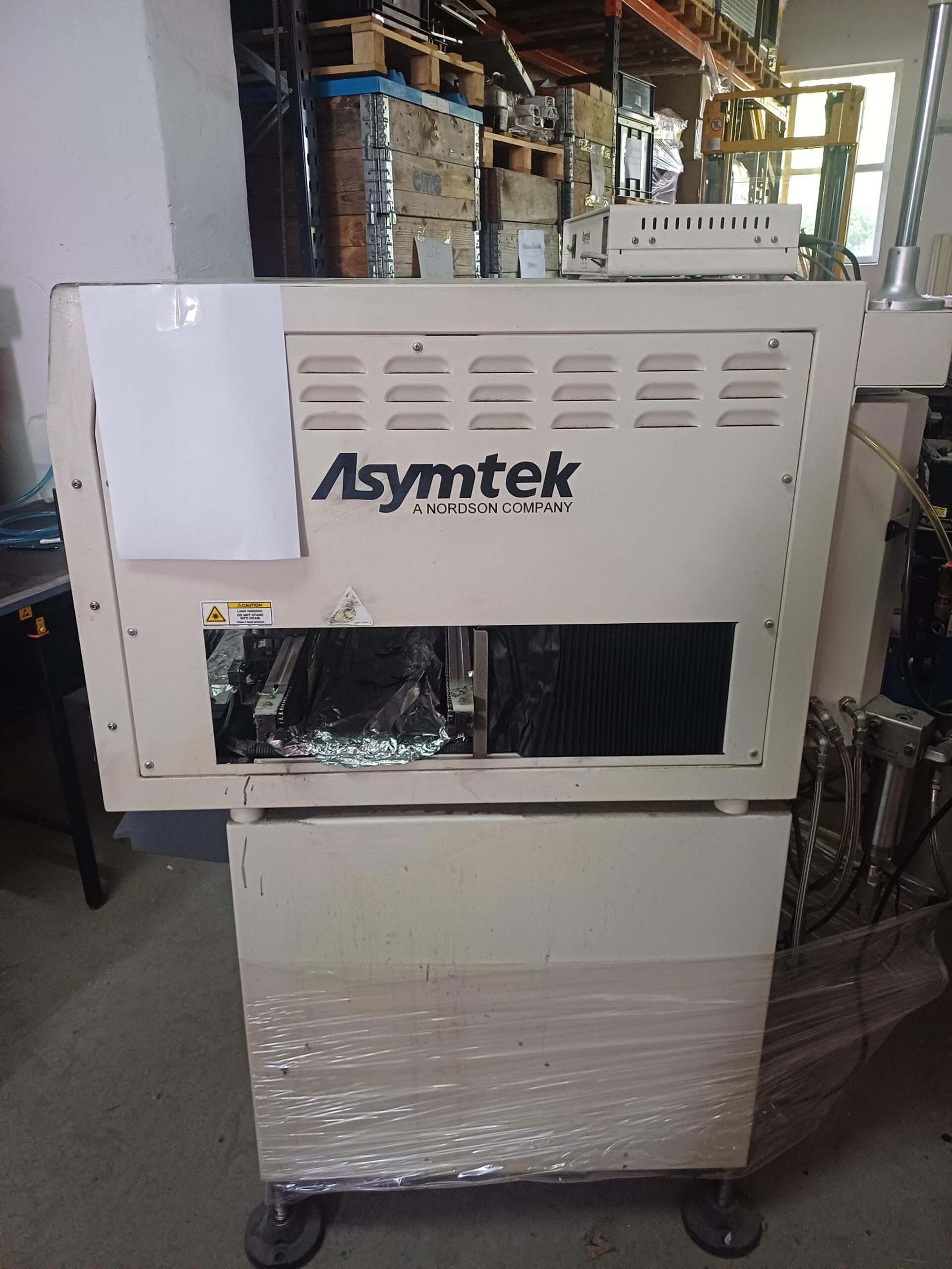 フォト（写真） 使用される NORDSON / ASYMTEK C 740 販売のために