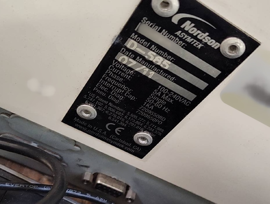 Foto Verwendet NORDSON / ASYMTEK D-585 Zum Verkauf