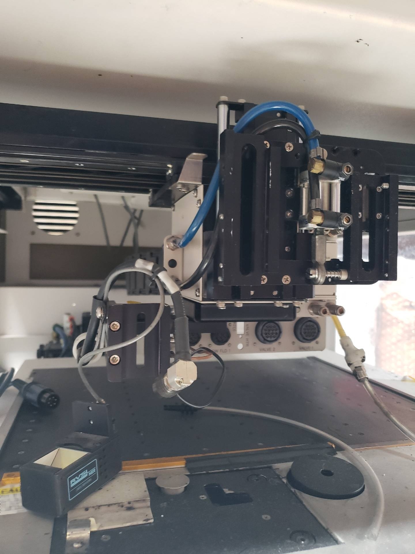 Foto Verwendet NORDSON / ASYMTEK Q-6800 Zum Verkauf