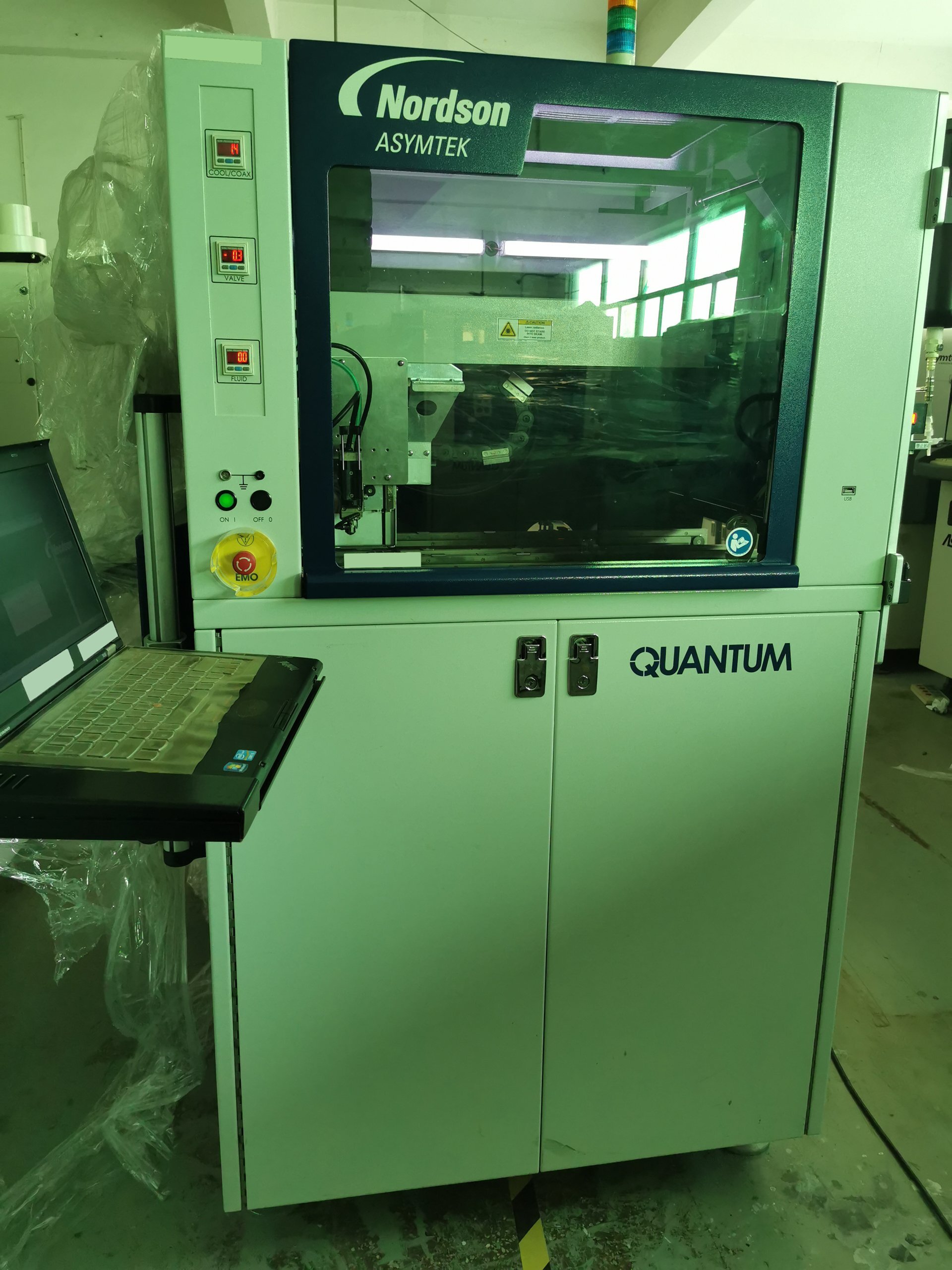 Photo Used NORDSON / ASYMTEK Quantum Q 6822 For Sale