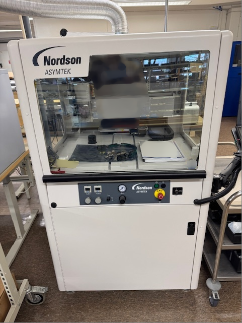 Photo Used NORDSON / ASYMTEK S-820 For Sale