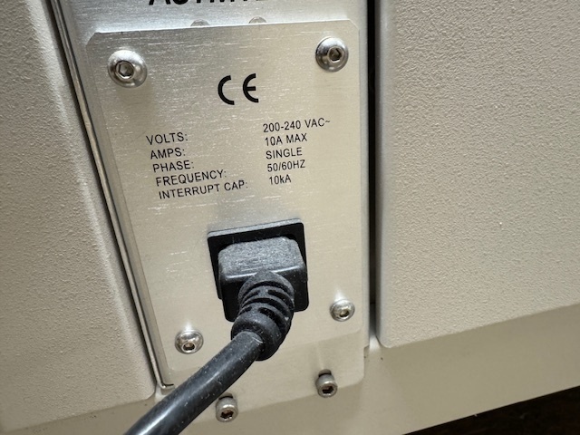 Photo Used NORDSON / ASYMTEK S-820 For Sale