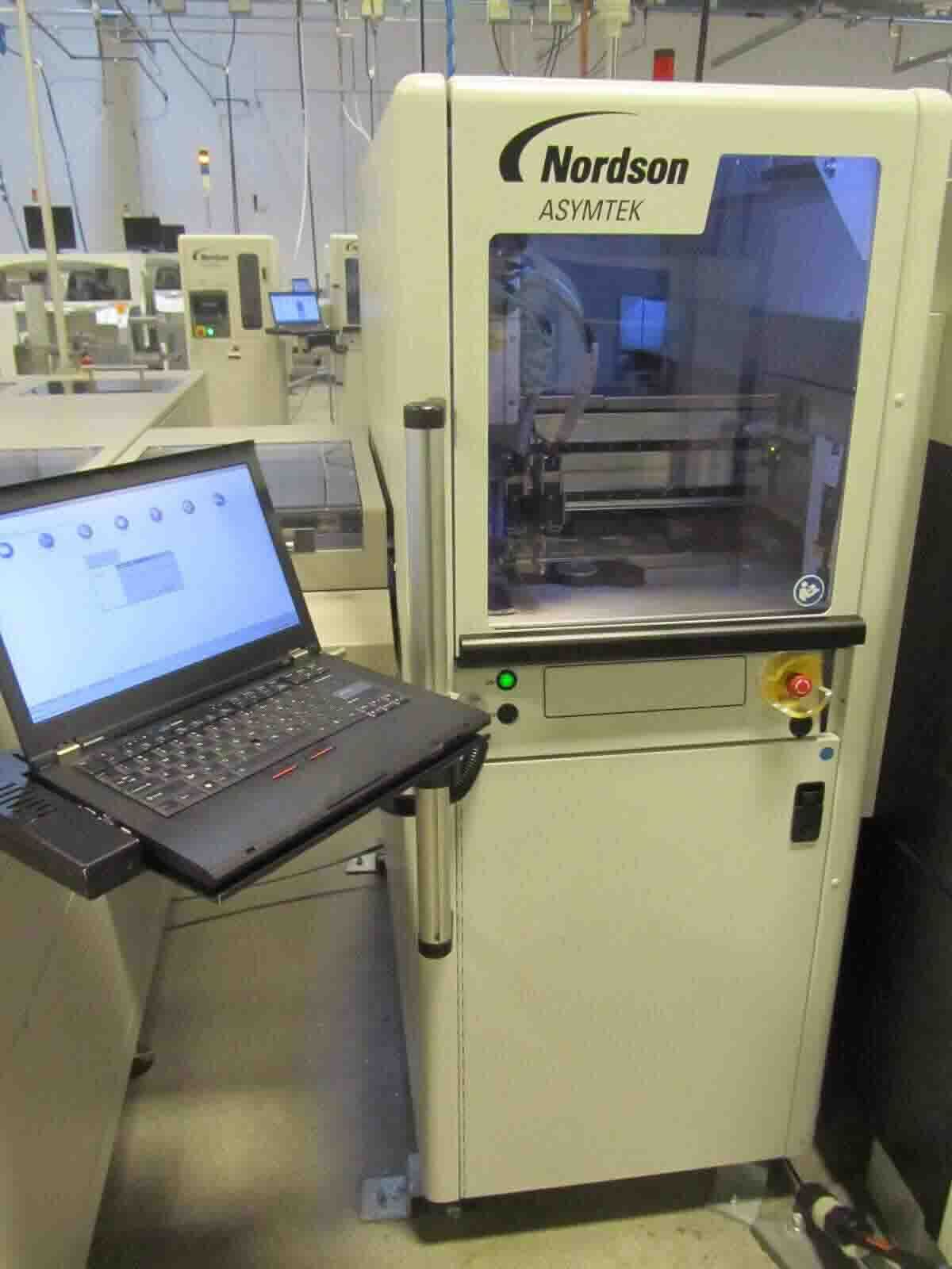 Photo Used NORDSON / ASYMTEK S-920N For Sale