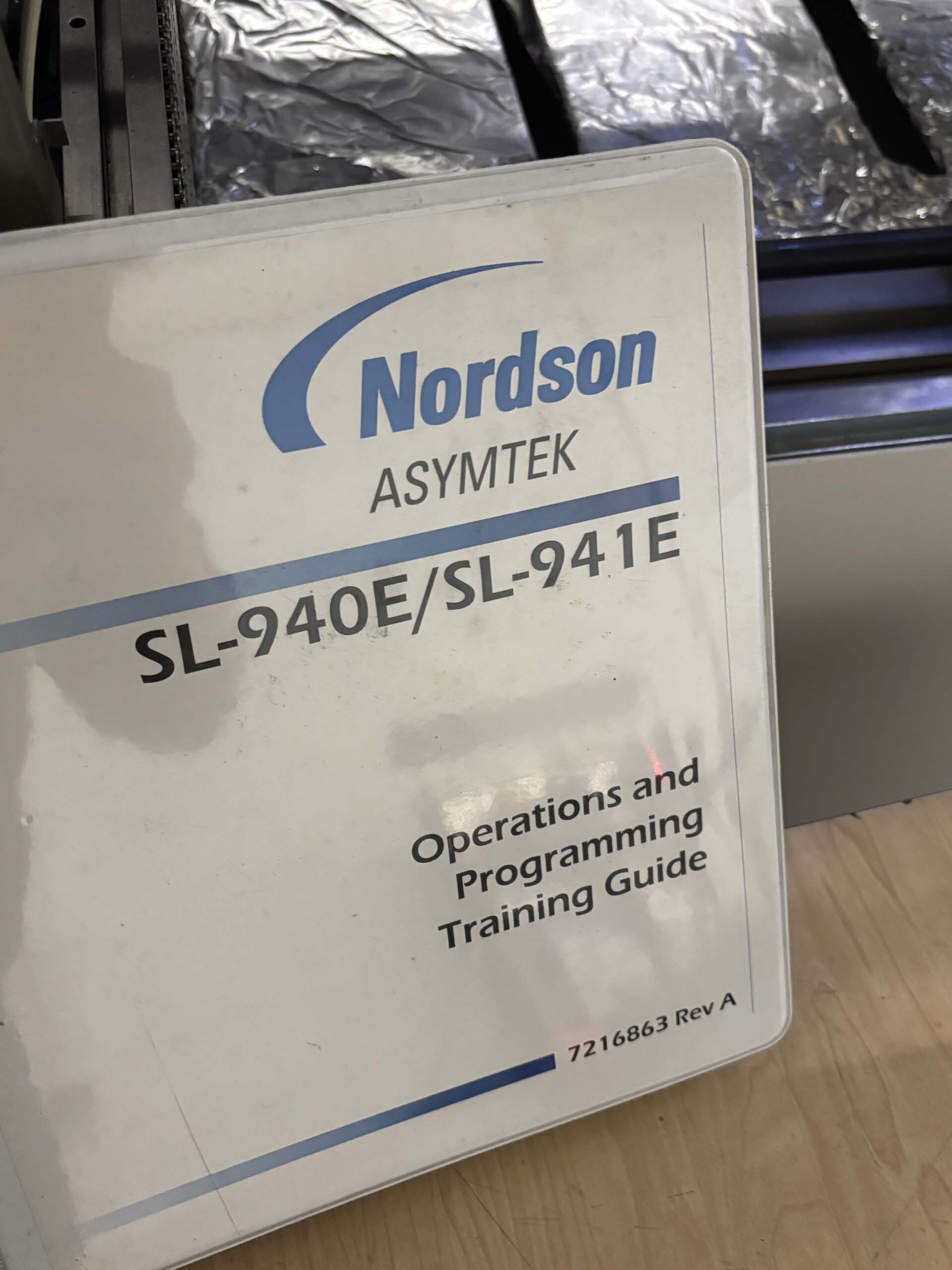 Foto Verwendet NORDSON / ASYMTEK SL-940E / SL-941E Zum Verkauf