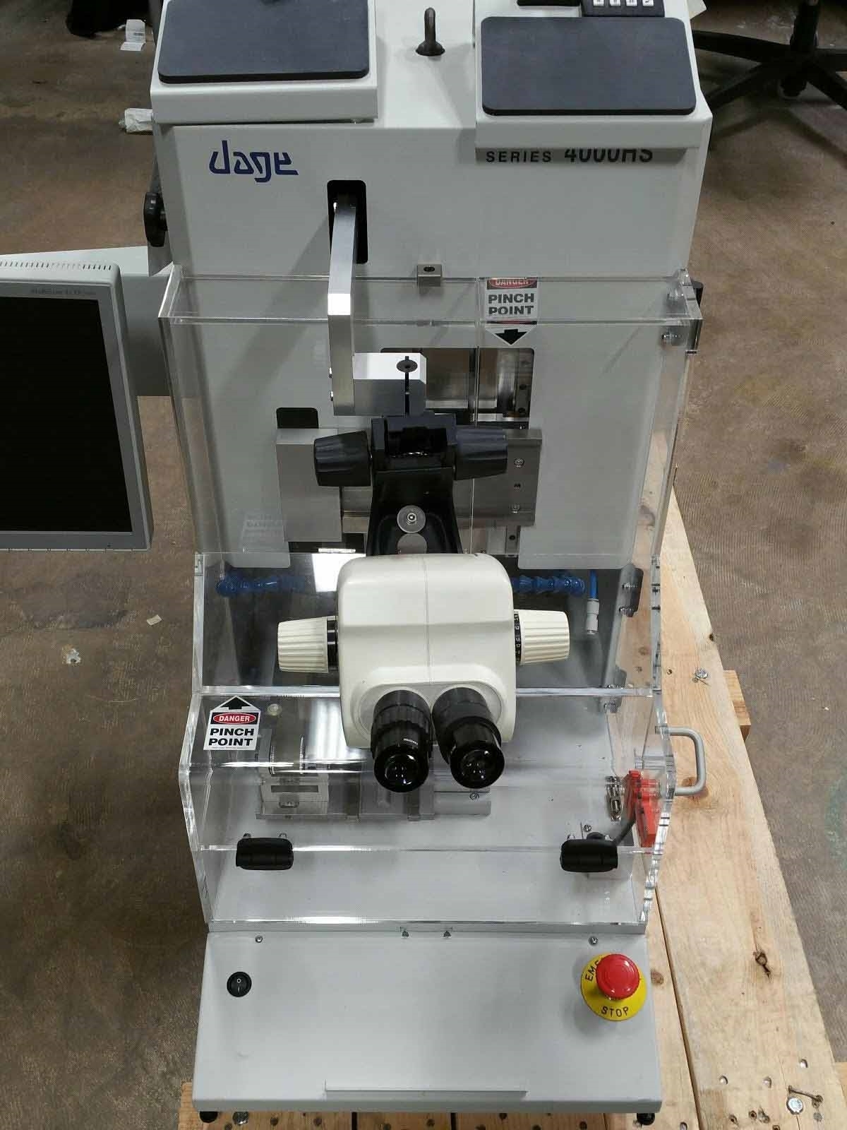 Photo Used DAGE 4000HS For Sale