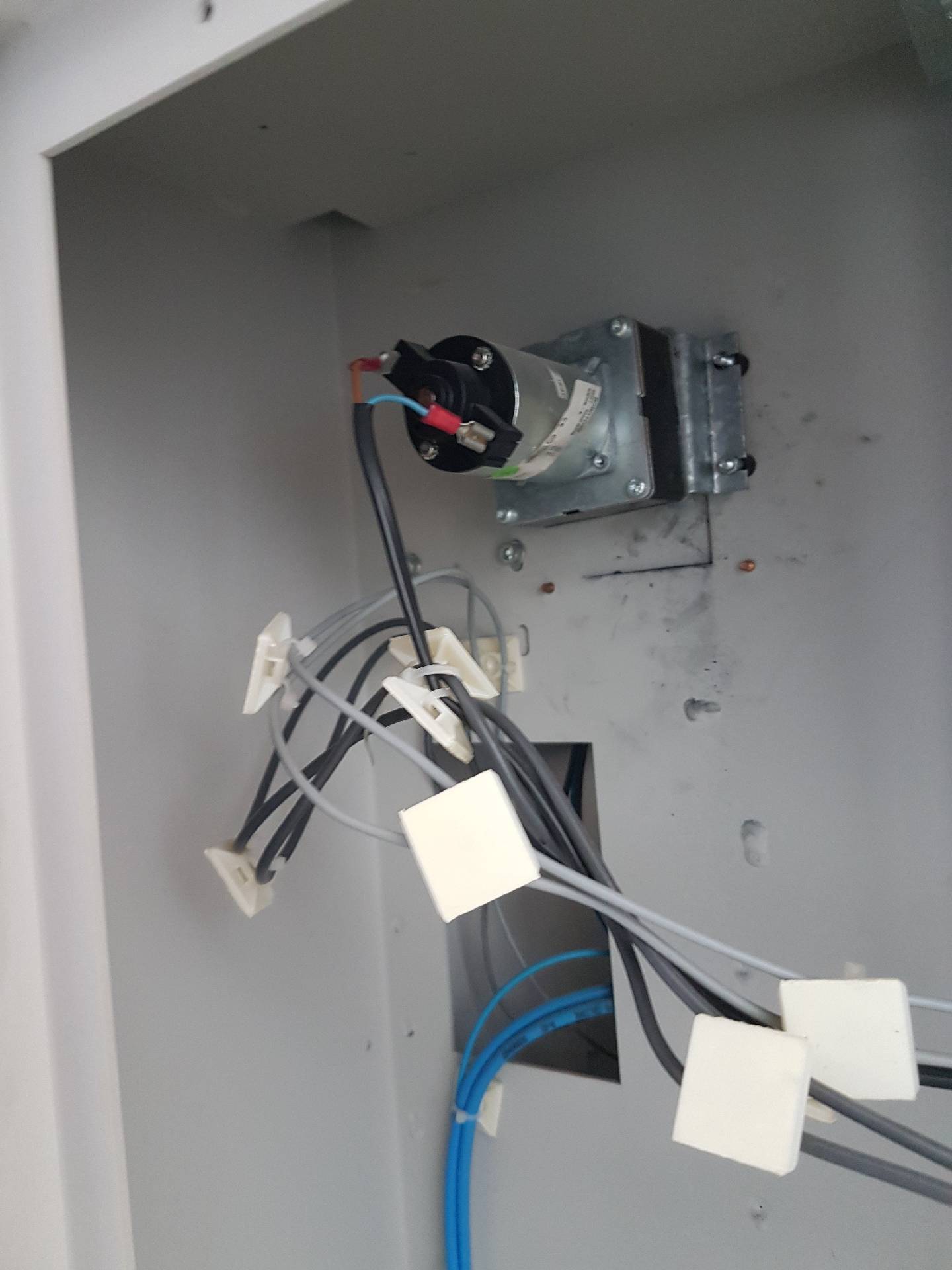 Photo Used NORDSON DIMA SMBH-2000 For Sale