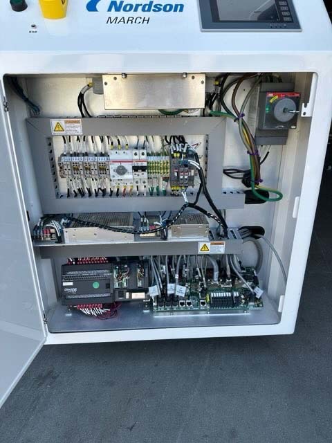 사진 사용됨 NORDSON MARCH AP-1000 판매용