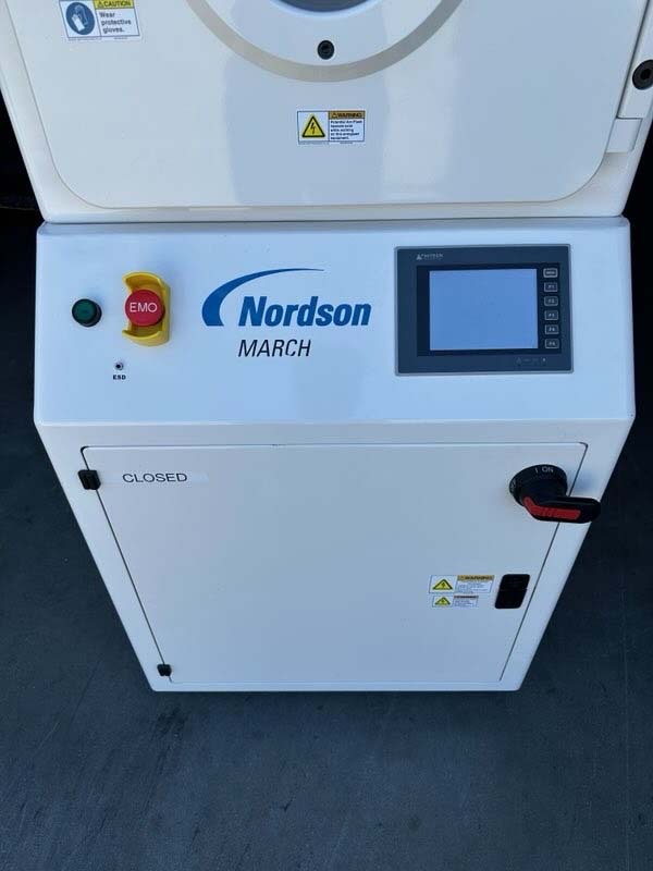 사진 사용됨 NORDSON MARCH AP-1000 판매용