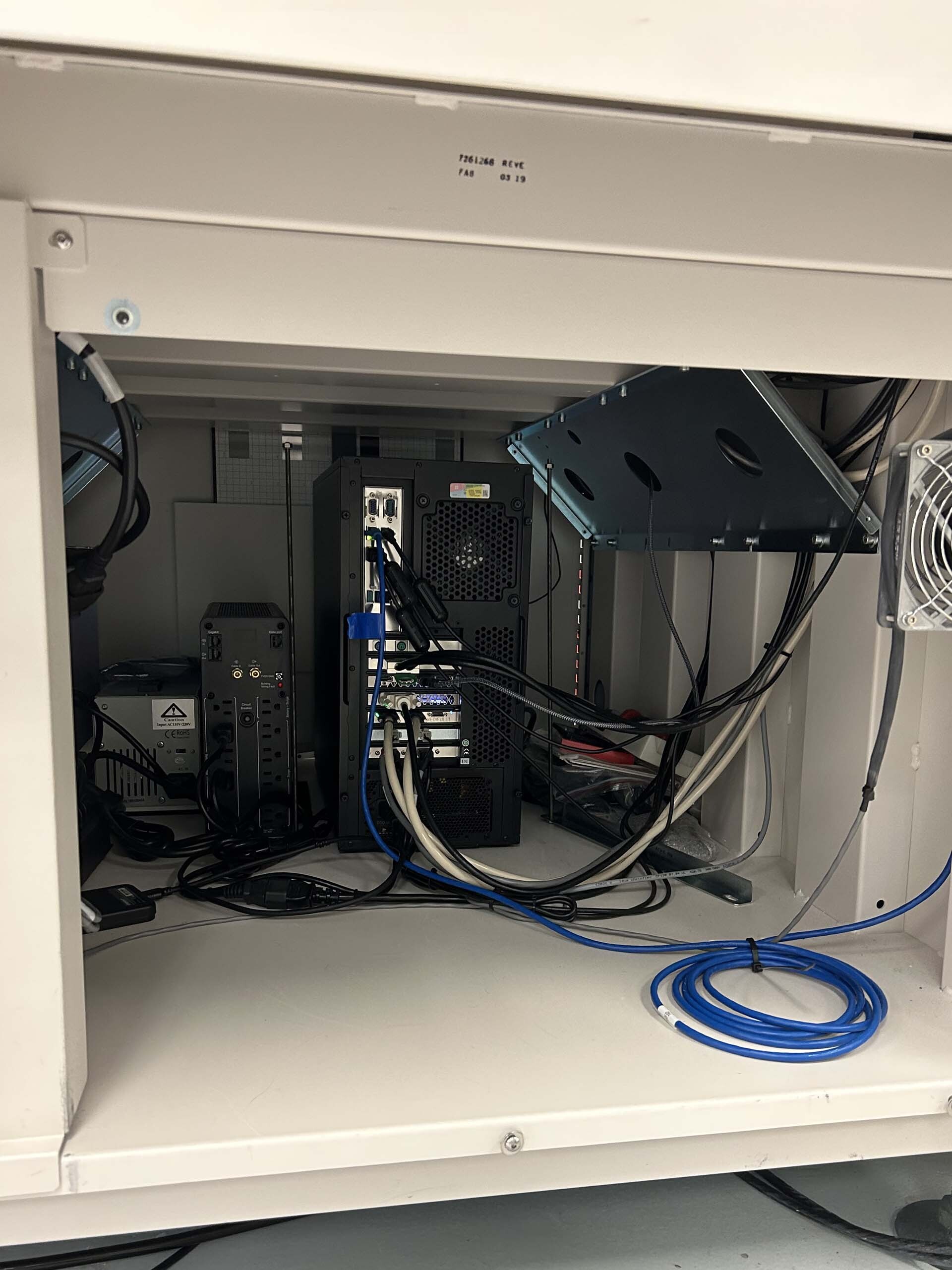 图为 已使用的 NORDSON / YESTECH FX-940 待售