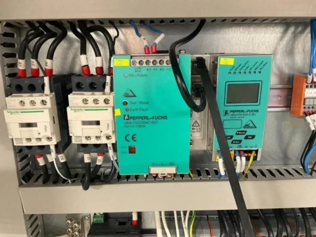 Foto Verwendet NORDSON VersaDrum Zum Verkauf