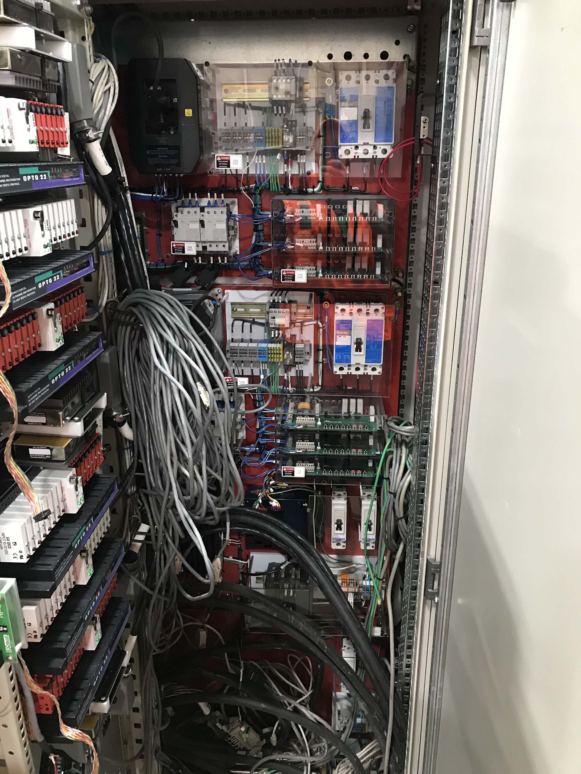 Photo Used NOVELLUS / IPEC / WESTECH / SPEEDFAM Avantgaard 676 For Sale
