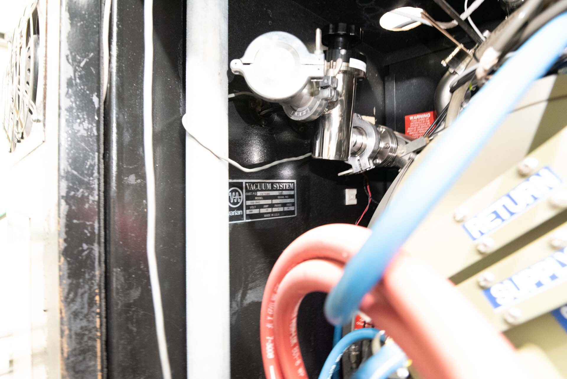 フォト（写真） 使用される VARIAN 3180 販売のために