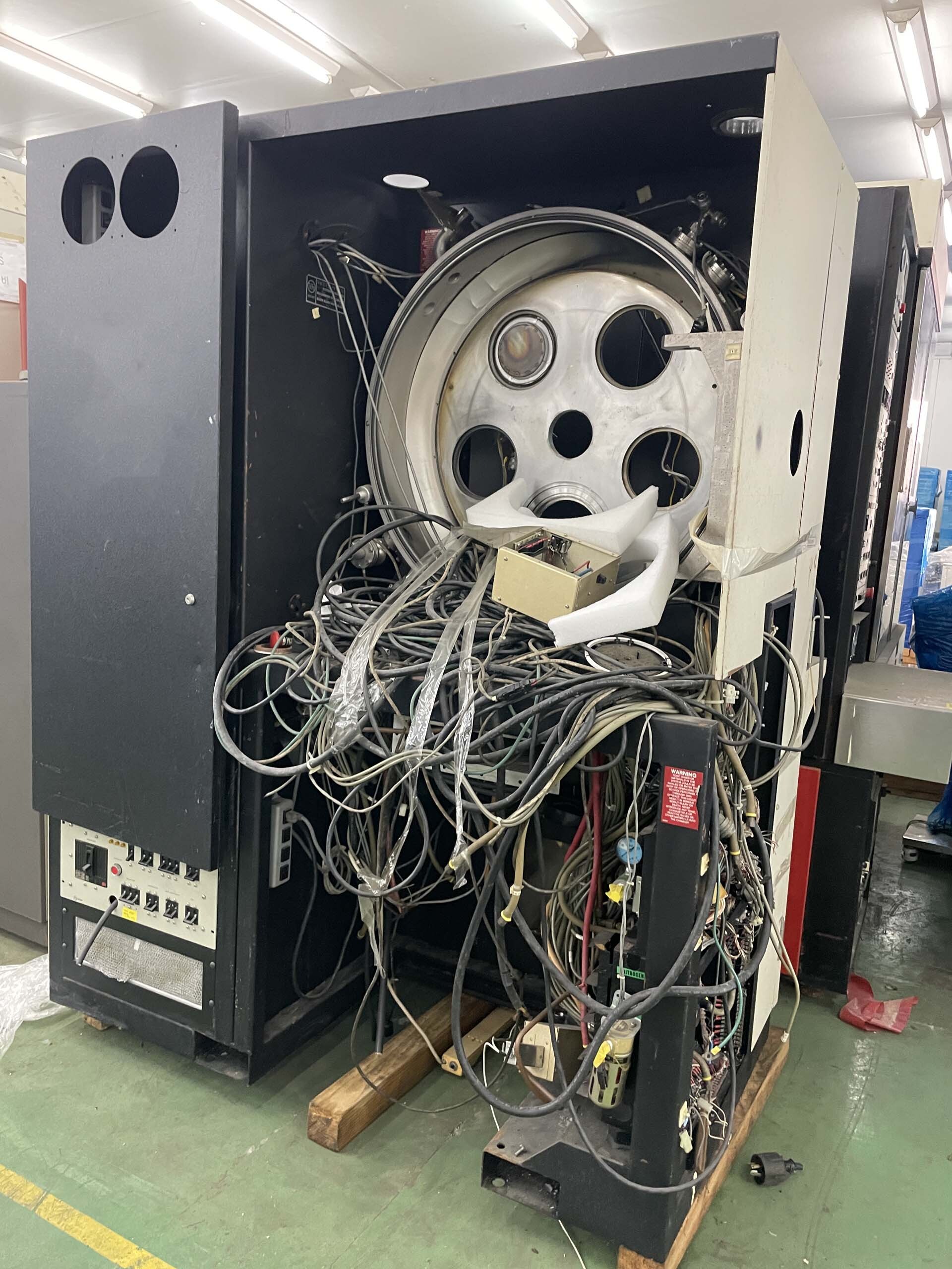 Photo Utilisé NOVELLUS / VARIAN 3190 À vendre