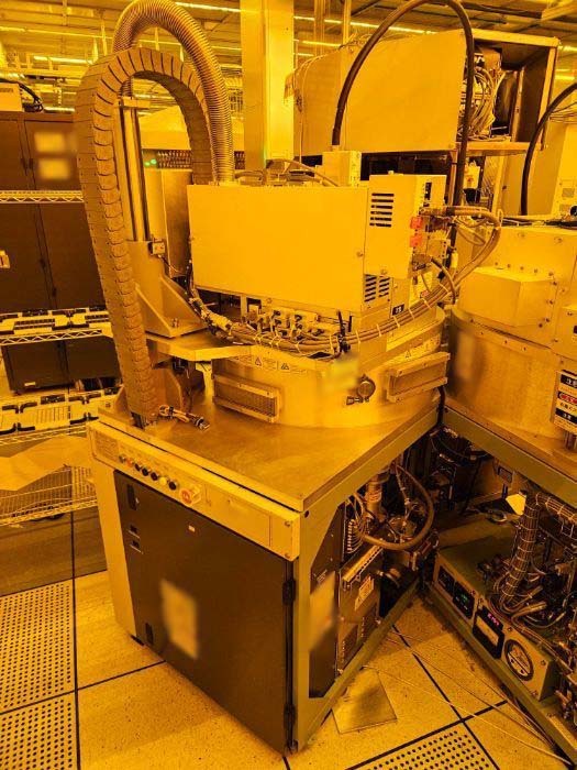 Photo Used NOVELLUS C2-DLCM-S For Sale