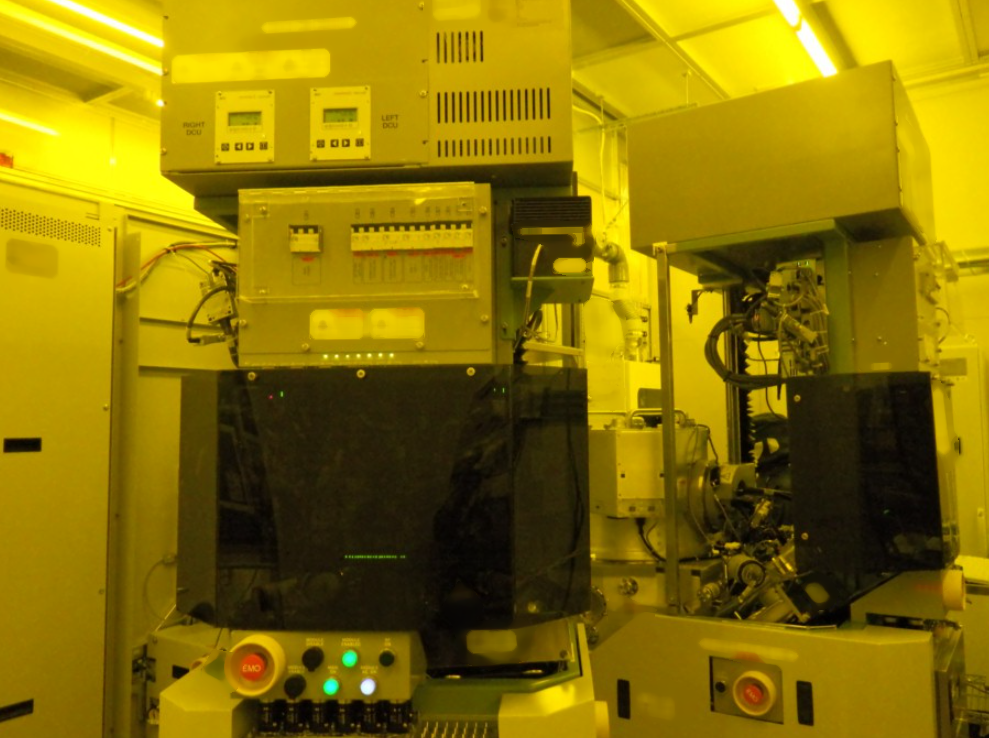Foto Verwendet LAM RESEARCH / NOVELLUS Concept 2 Dual Speed Zum Verkauf