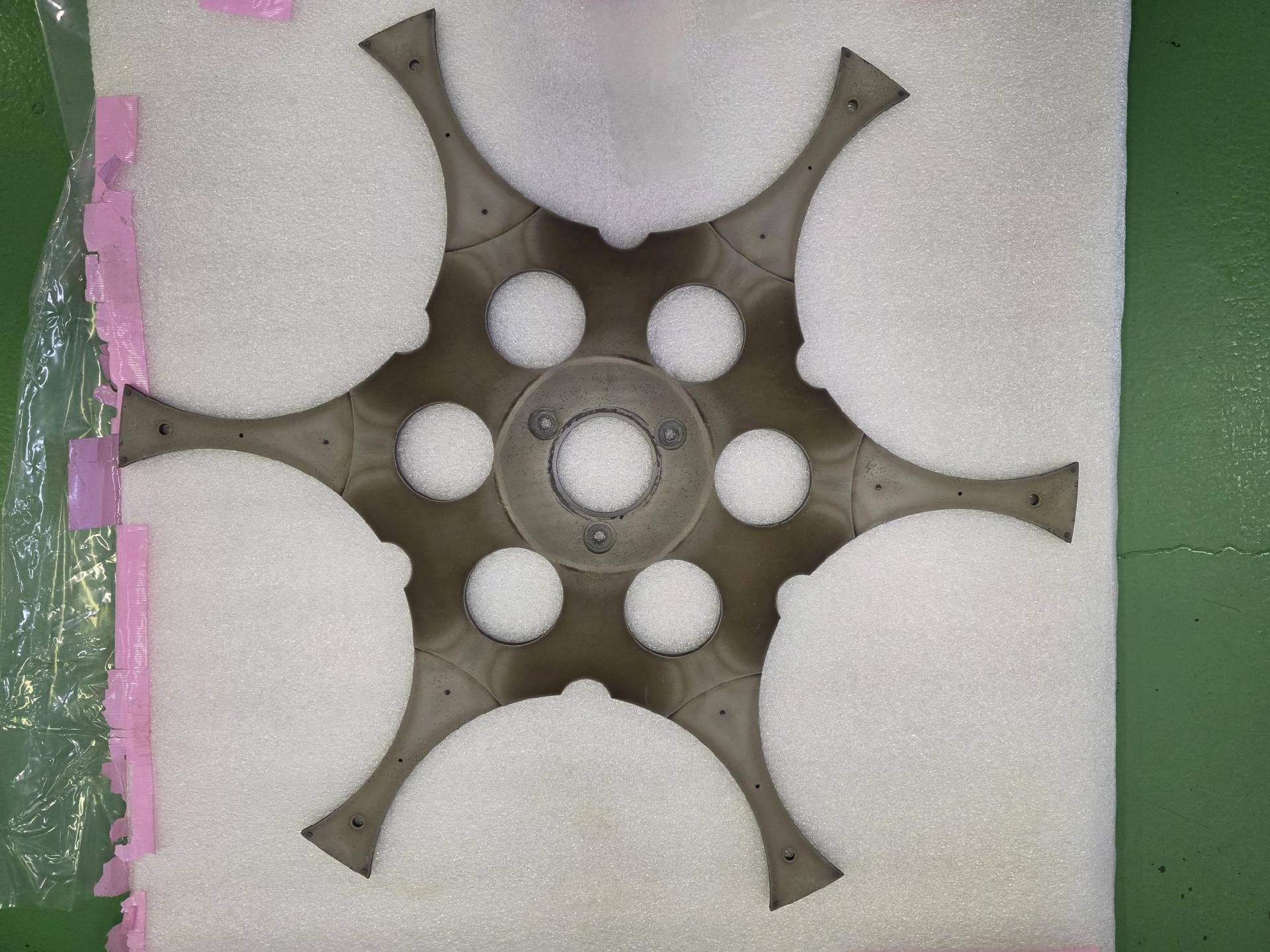 Foto Verwendet NOVELLUS Lot of Parts Zum Verkauf
