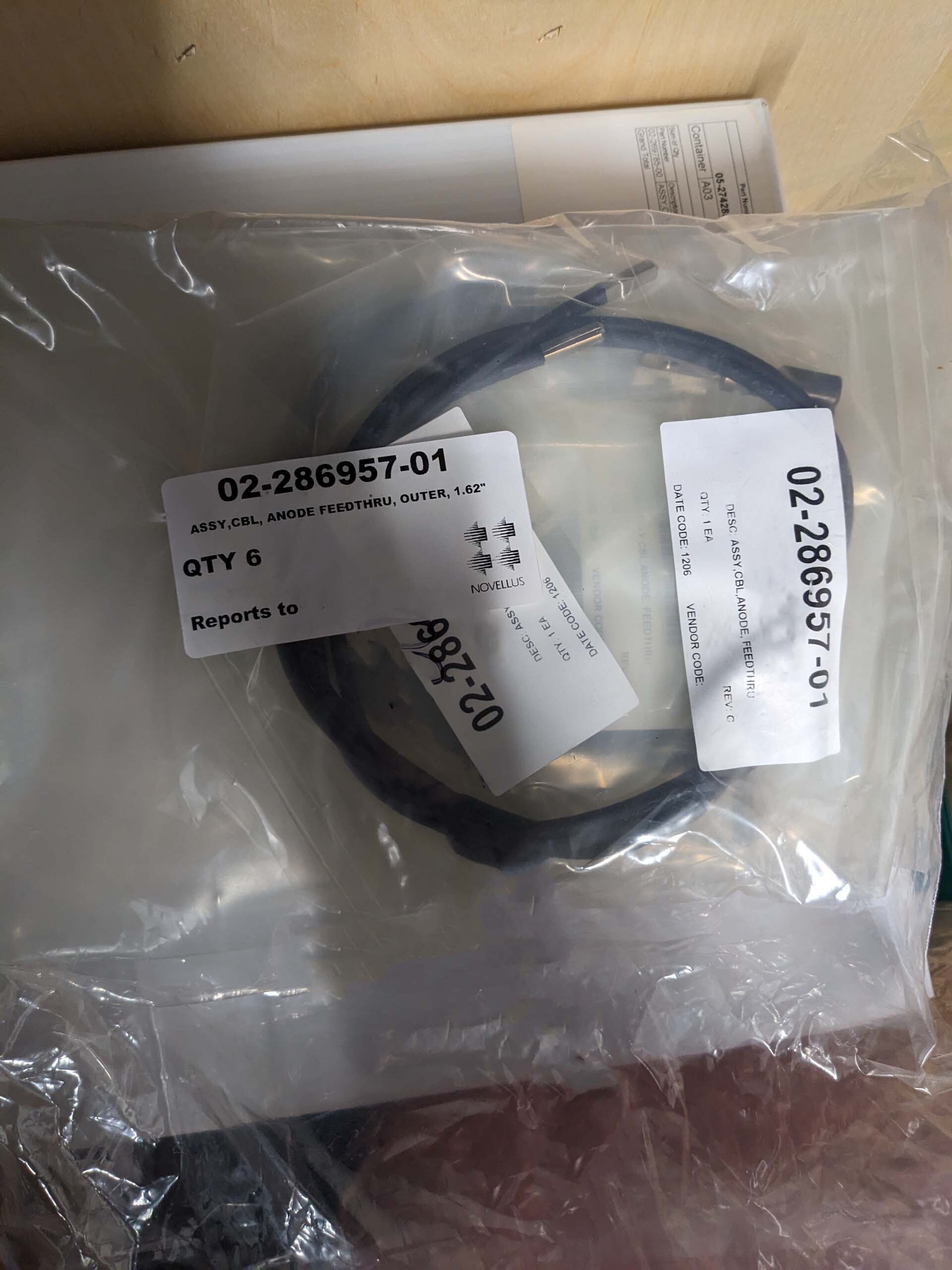 Photo Utilisé NOVELLUS Spare parts for Sabre À vendre