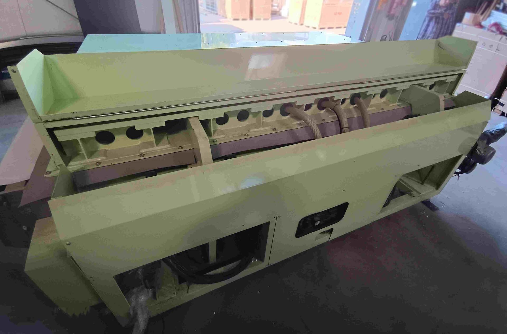 圖為 已使用的 NPC LM-A-150x250 待售