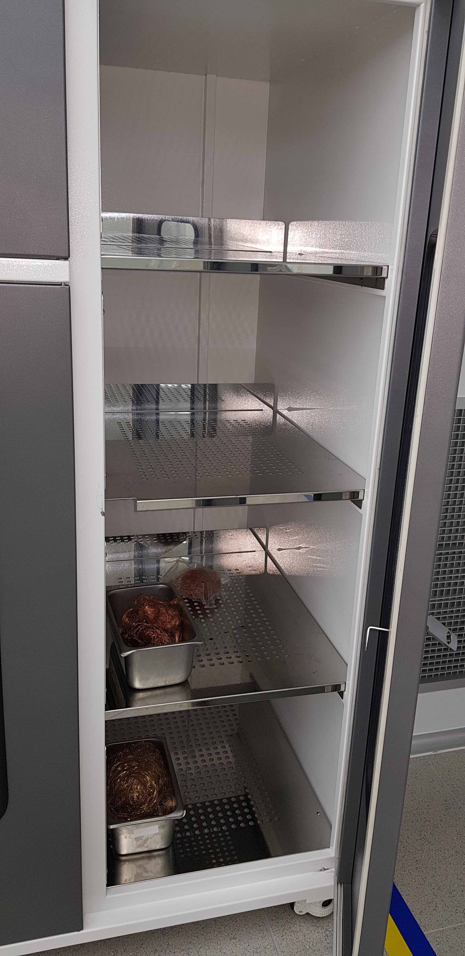 图为 已使用的 NTI N2 Cabinets 待售