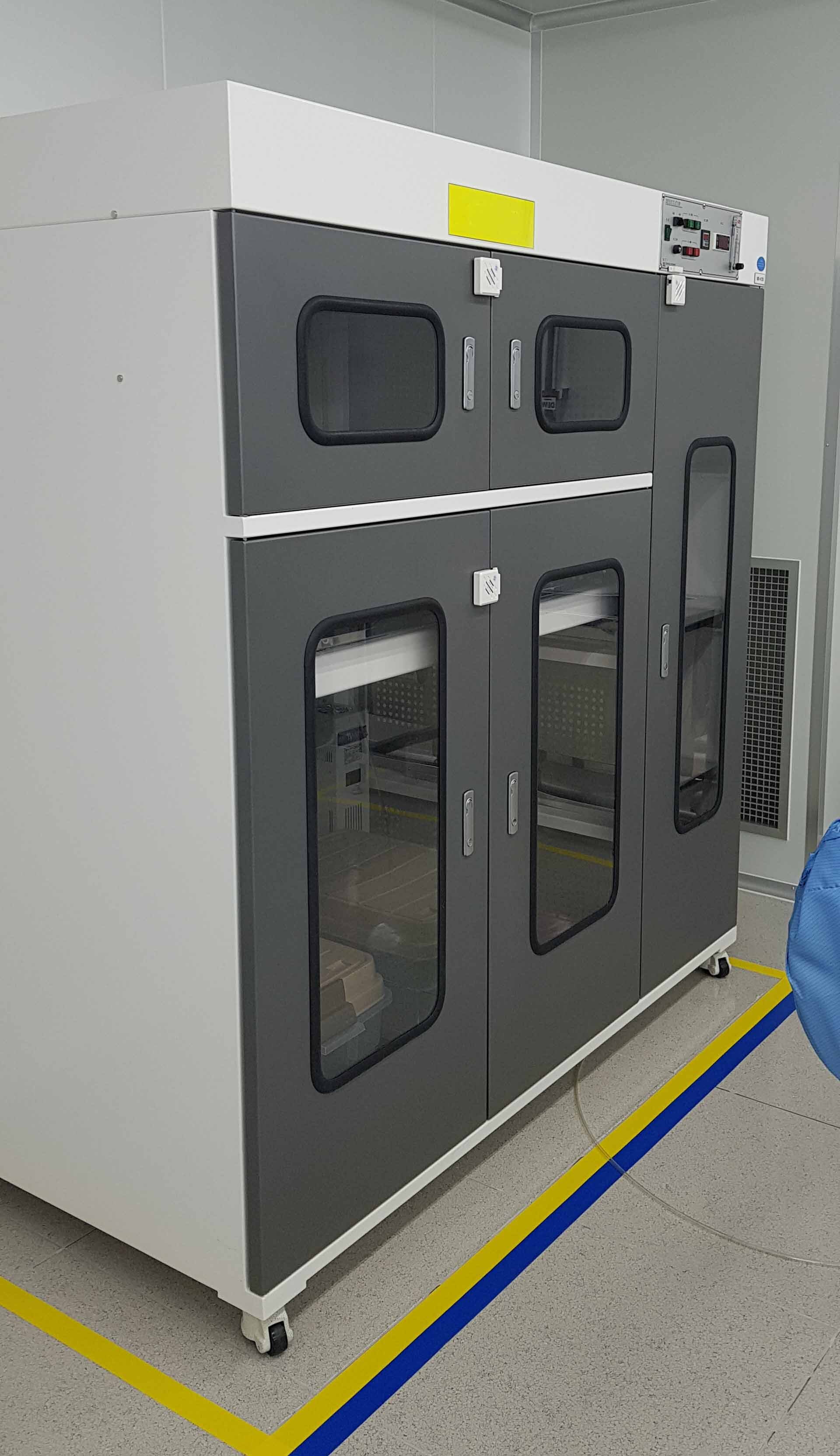 图为 已使用的 NTI N2 Cabinets 待售