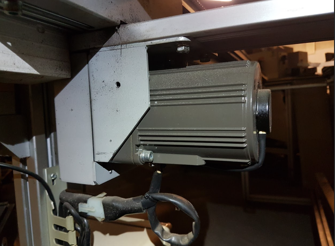 사진 사용됨 NUTEK NTM530WSRCL 판매용