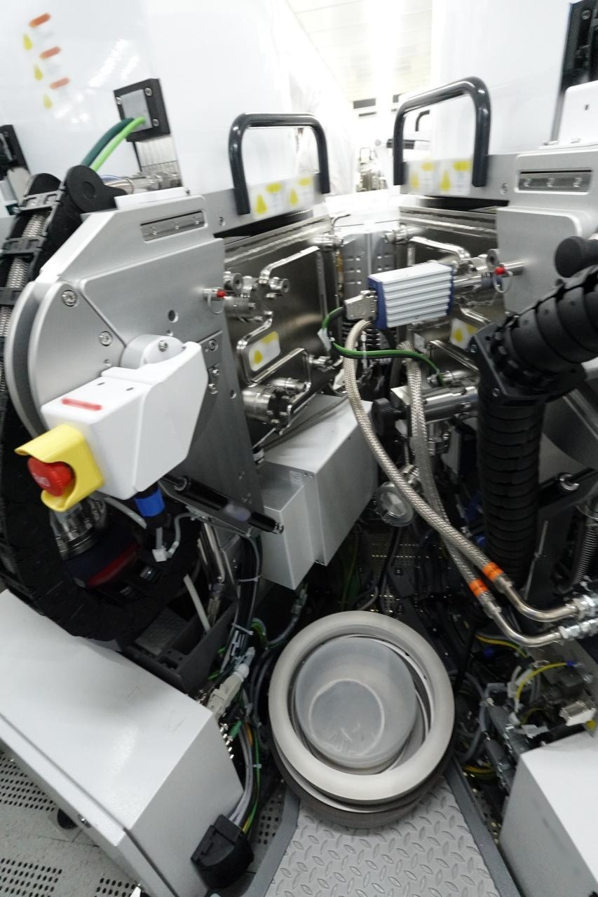 图为 已使用的 OERLIKON / BALZERS / EVATEC Clusterline 200E 待售